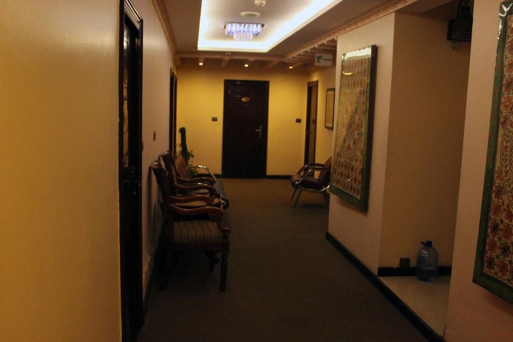 Hotel Sapphire Dar es Salaam Exterior foto